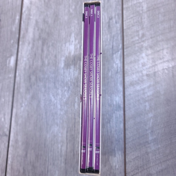 DVD The Cosby Show Season 3 please read the description in full before purchase - Picture 2 of 3